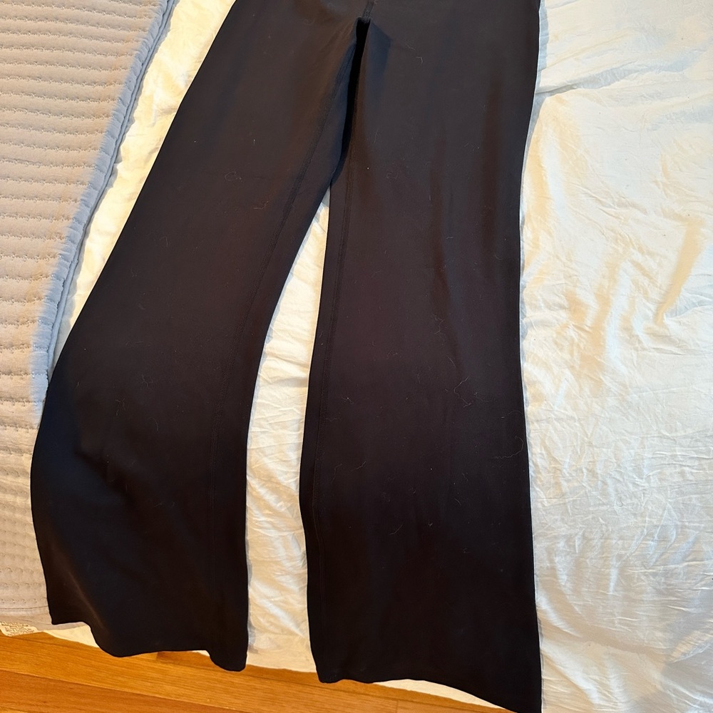Lululemon flare align size 6. Worn once or twice